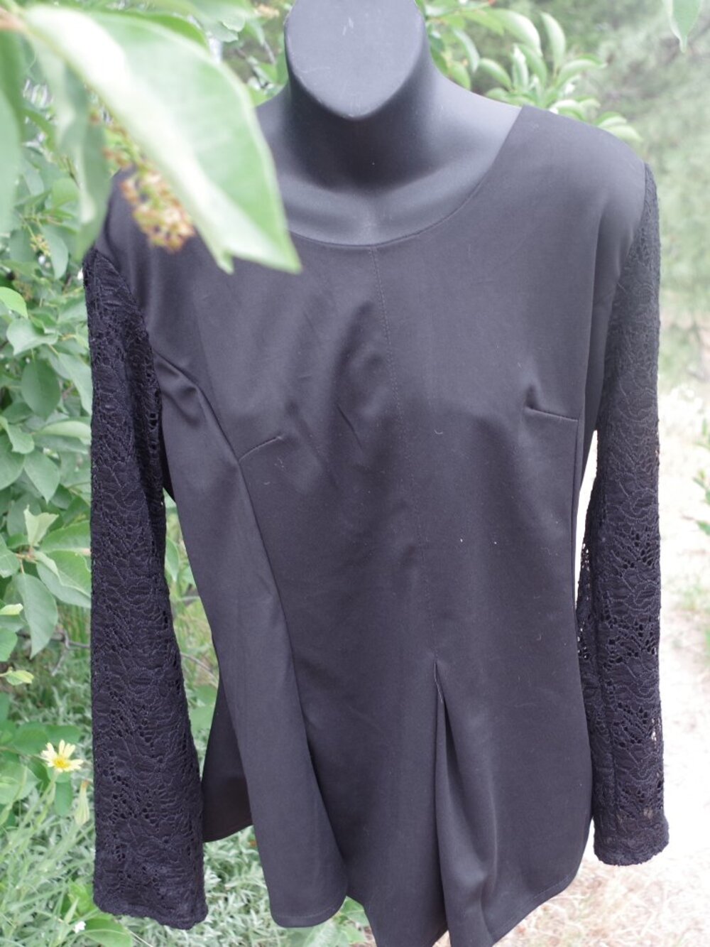 Ladies New With Tags Blouse By Bule & Sky European Street Fashion